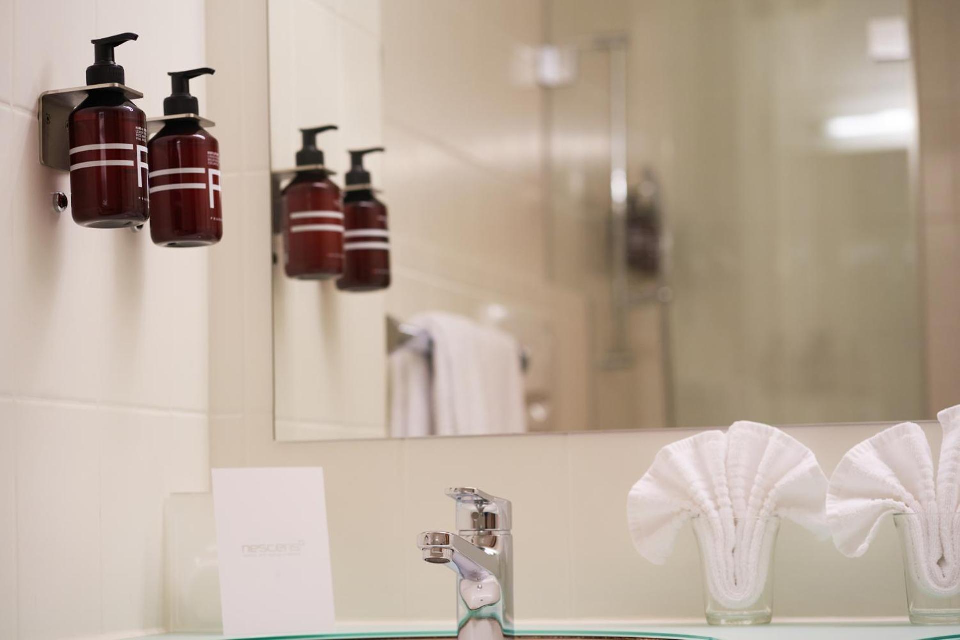 Soldanella By Hotel Adula Flims Ngoại thất bức ảnh